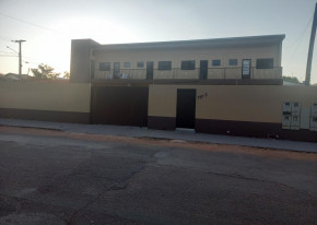 3 PEÇAS NO CENTRO
