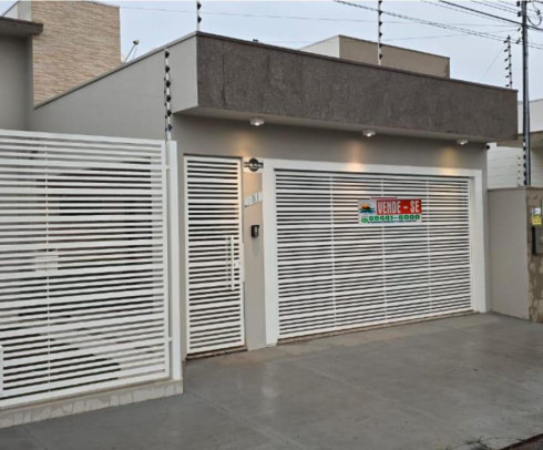 3 QUARTOS LOCALIZADA NO BAIRRO TARUMÃ